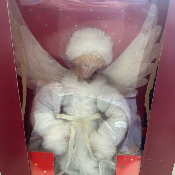 Holiday Living Christmas Fiber Optic Angel Tree Topper Changing Colors with Box - Picture 3 of 9